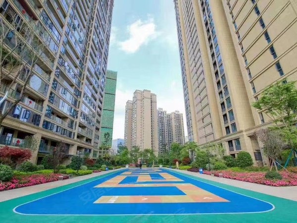 资阳雁江正兴街多弗绿城诚园好房子多弗绿城精装房装修了2年业主出租