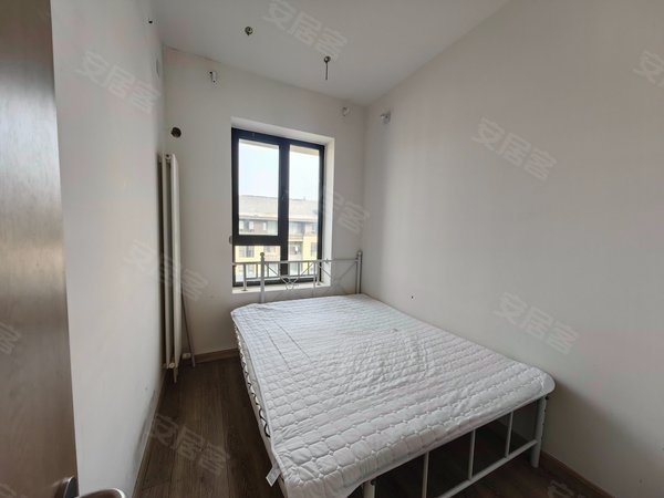 亦庄河西区和悦华锦三居奔驰大族广场