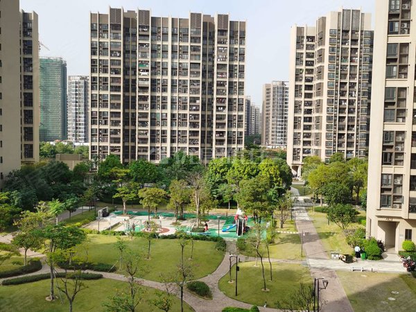 时代城五期南向3房家私家电全齐拎包入住