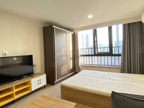 郑州郑东新区新东站片云悦公馆农业南路万通街 郑东商业中心附近 云悦