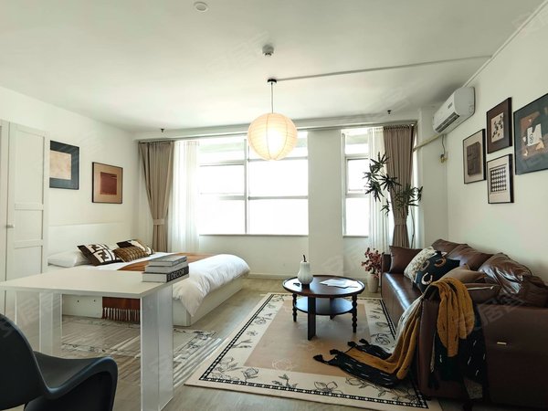 上海静安西藏北路兴亚广场(商住楼)新上 3号宝山路地铁 电梯高层 视野