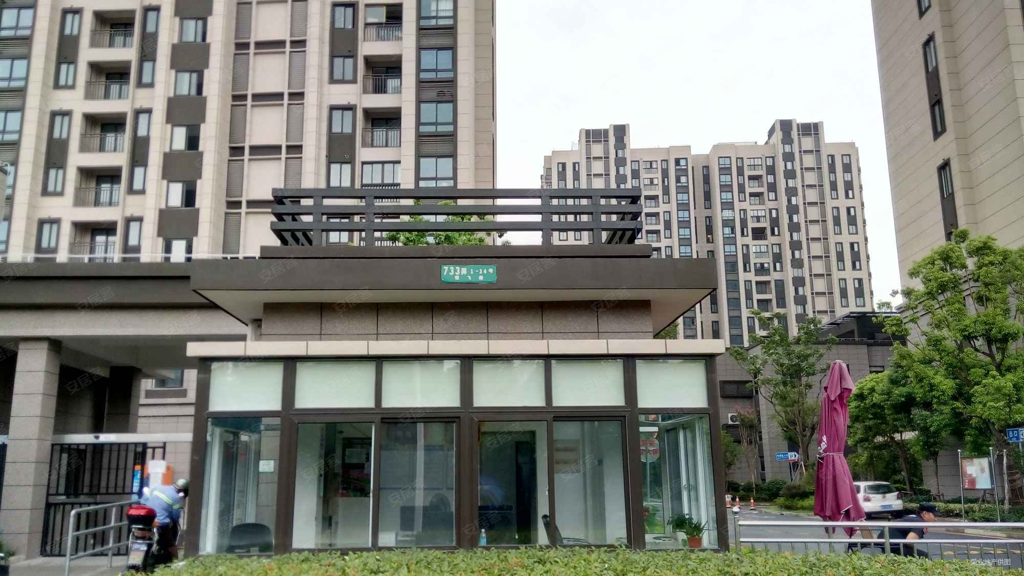 外冈雅苑2室2厅1卫84㎡南北170万