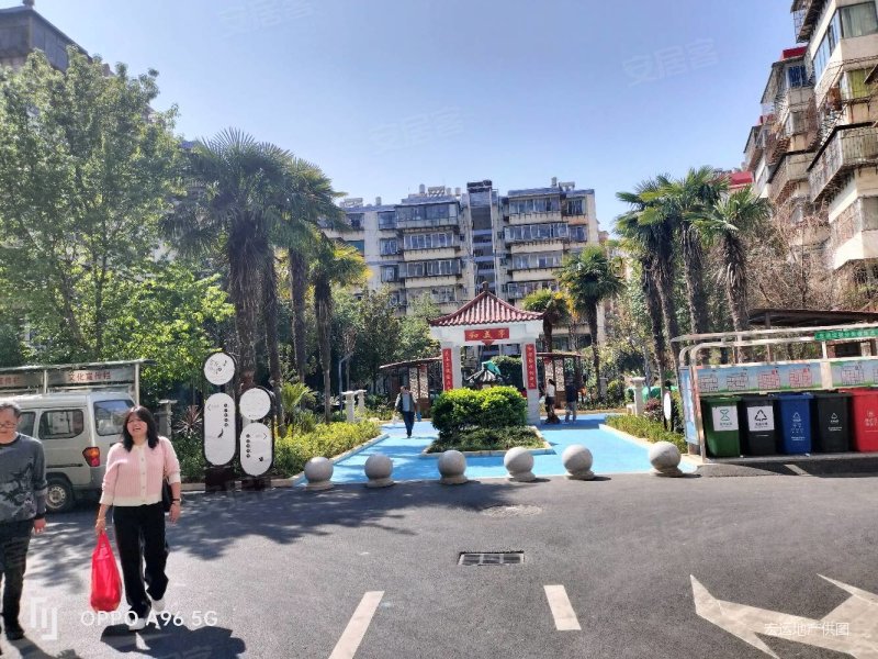 同德商圈金星地铁口金桥花园2室1厅1卫急售