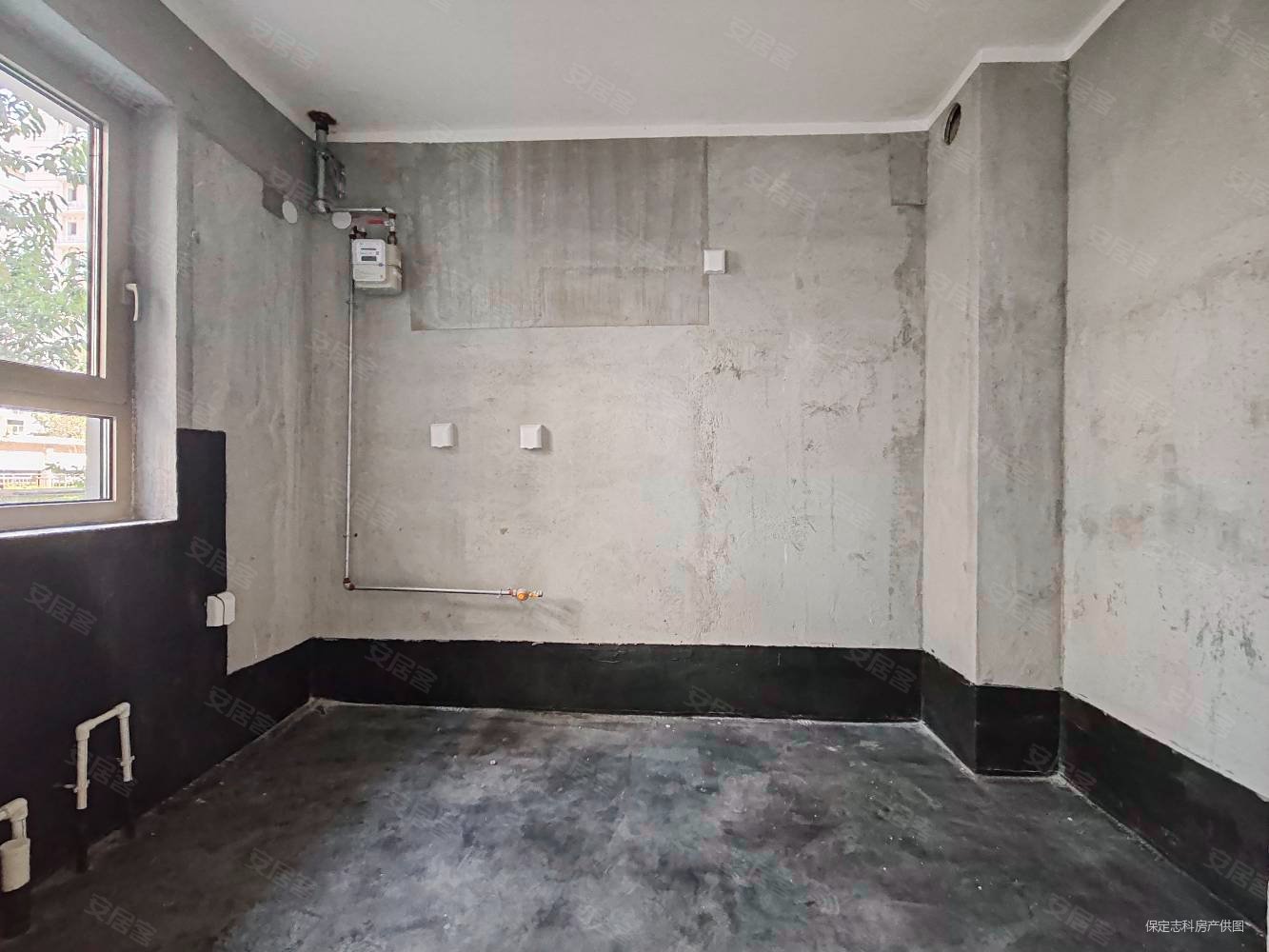 彩虹城3室2厅3卫153㎡南北140万