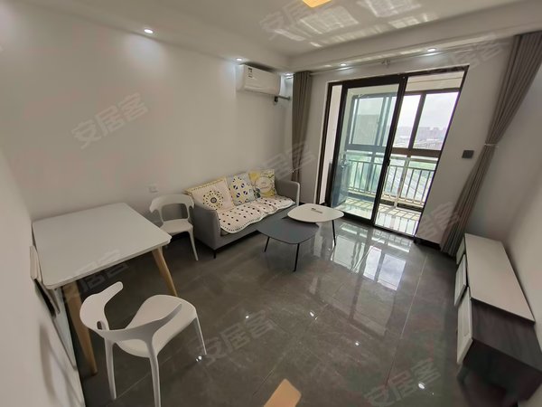 上海嘉定南翔泰翔嘉苑南翔老街 泰翔嘉苑 1室1厅1卫 65平 电梯房出租