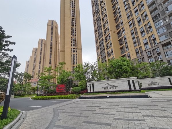 泉州晋江世茂御龙湾世茂御龙府世茂御龙湾片区 御龙府全新3室2厅2卫