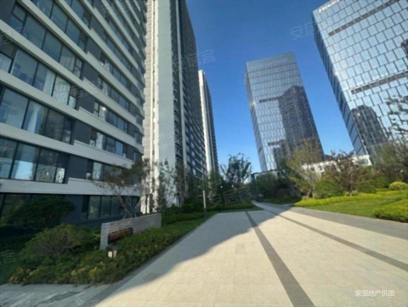 灵山湾核心 海信灵山湾品质楼盘,地铁口 全明户型