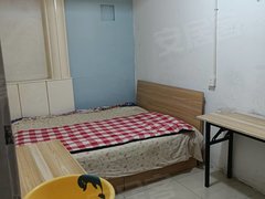 长春经开北方市场华侨名人公寓，深圳街与浦东路交汇华侨村名人公寓小区插间出租房源真实图片