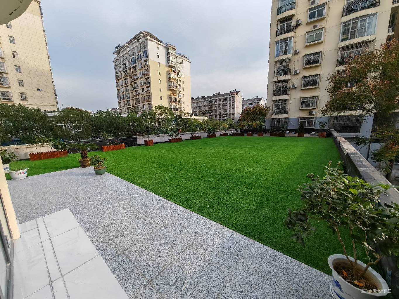 武汉房产网>武汉二手房>东西湖二手房>吴家山二手房>海景花园(d区)