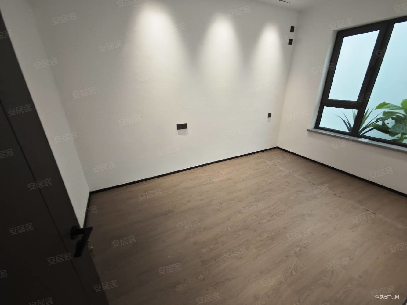 高新万科城3室2厅1卫88㎡南北50万