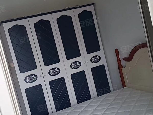 咸宁咸安新鄂高清华城清华城 3室2厅2卫出租房源真实图片