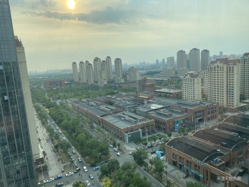 天津房产网>天津二手房>南开二手房>天拖南二手房>融创中心中南广场