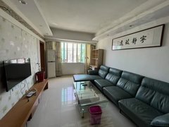 潮州湘桥潮枫路上埔市场附近小区电梯8楼(不顶)3房2有家电月1600元出租房源真实图片