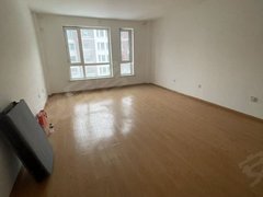 乌鲁木齐沙依巴克西山格林威治城一期 简单装修 3室2厅1卫出租房源真实图片