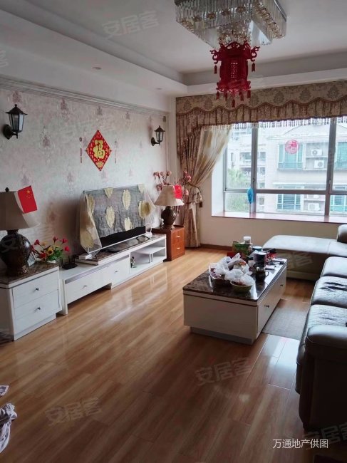 业主急售丽湖山庄精装修大2房买来直接入住满五wei一