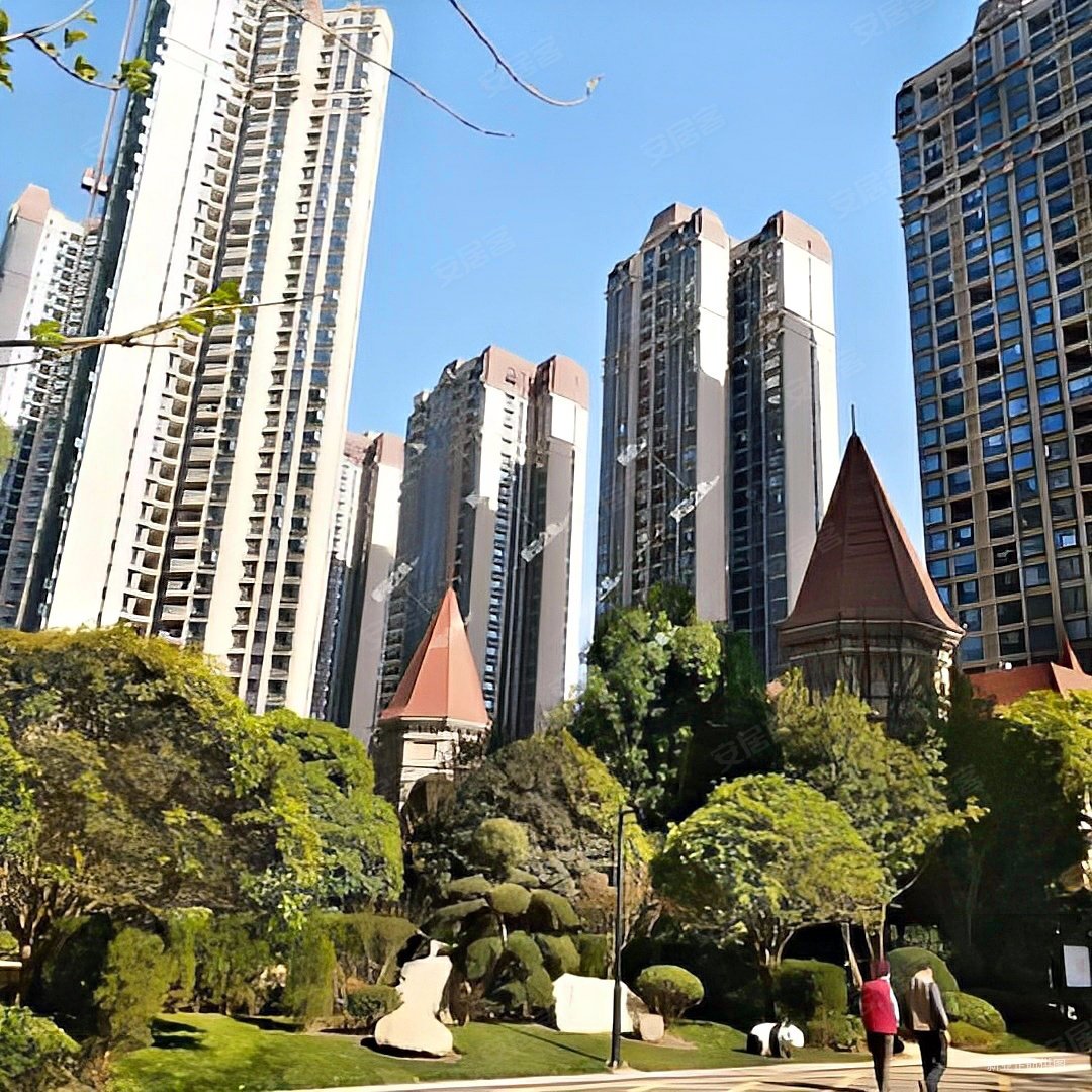 捡漏房房东大降价恒大名都商品房精装三室欢迎实地看房