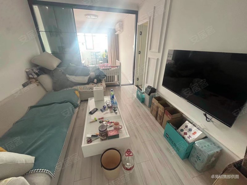 有房本 怡和世家 全南向精装一居 总价210w 宋家庄地铁