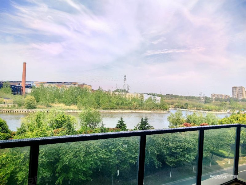 金水湾凤凰城边套带露台,好层次诚心出售有钥匙