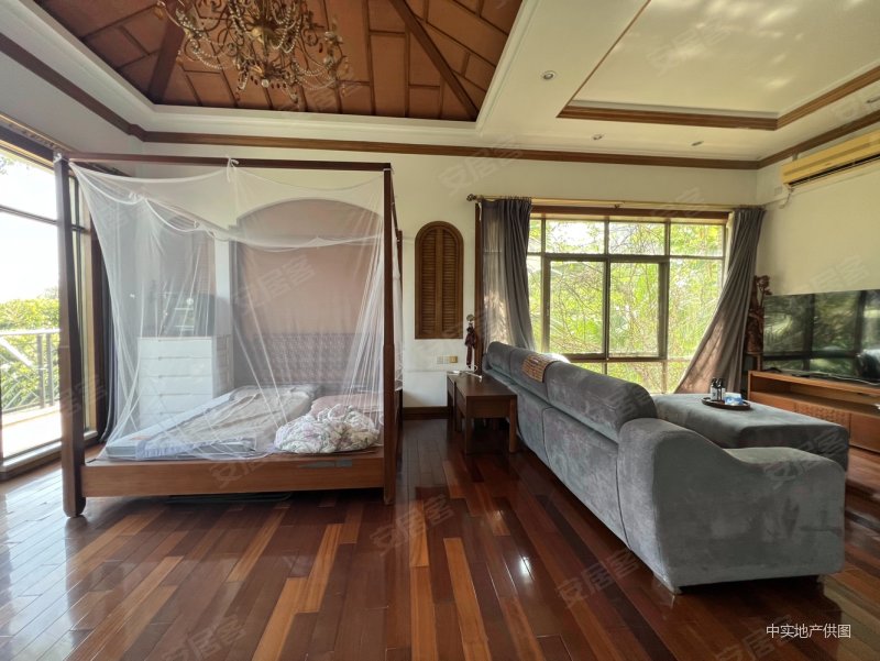 石竹山水园(别墅) 精装好房 满五   商品房 低容积