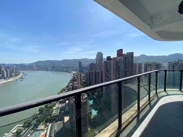 重庆南岸南滨路珊瑚水岸(二期)南滨路一线江景可办公可住家轻轨旁边直