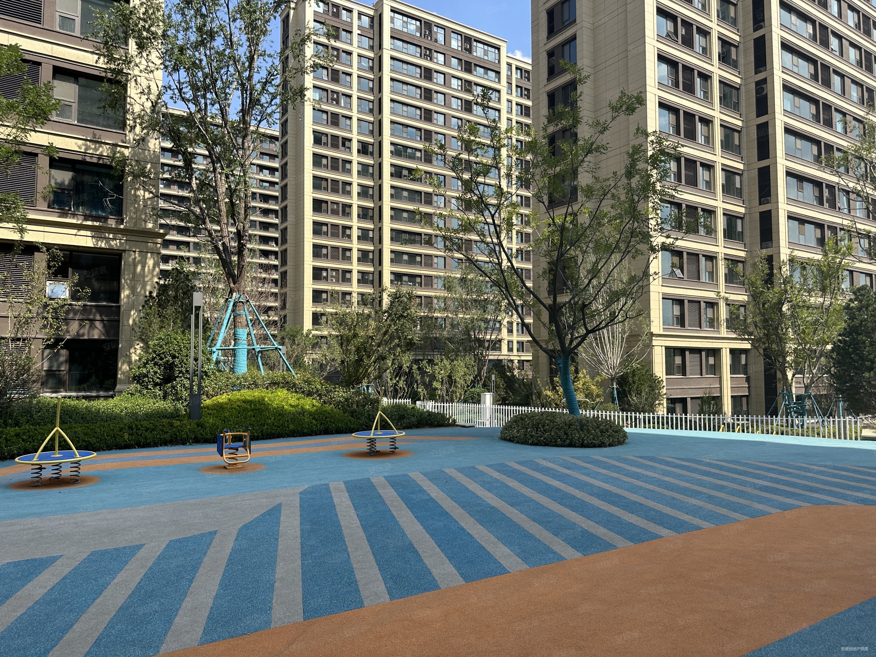 济南房产网>济南二手房>高新二手房>孙村二手房>济高绿城桂语朝阳>