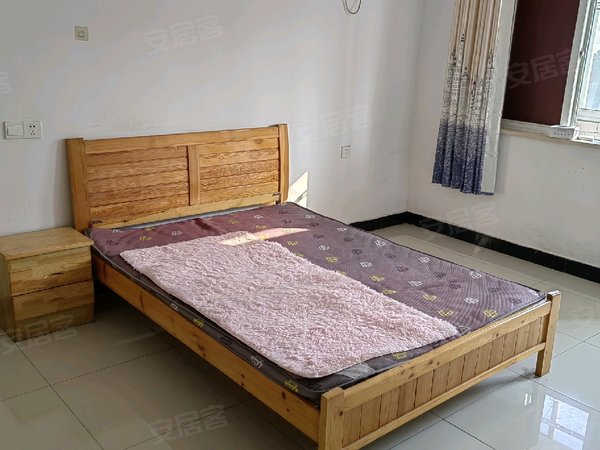 昆山玉山老城区西湾新村西湾新村 3室1厅1卫出租房源真实图片