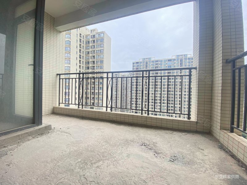 东莞房产网>东莞二手房>南城二手房>南城车站二手房>中信凯旋国际>800