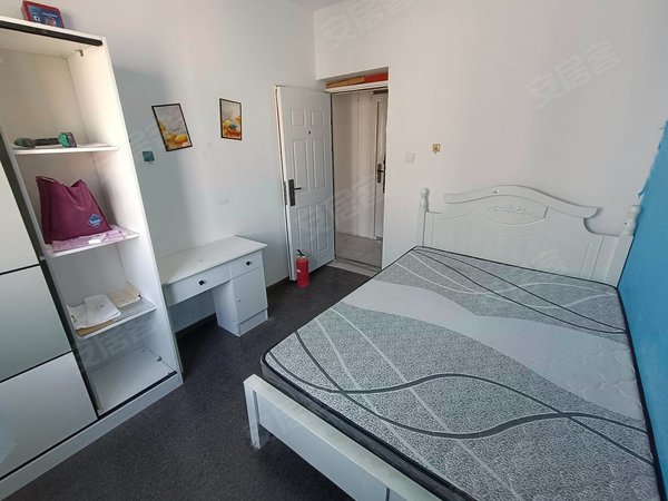 昆山玉山城南世茂蝶湖湾可短租南亚仁宝立瑧旁蝶湖湾精装单间出租