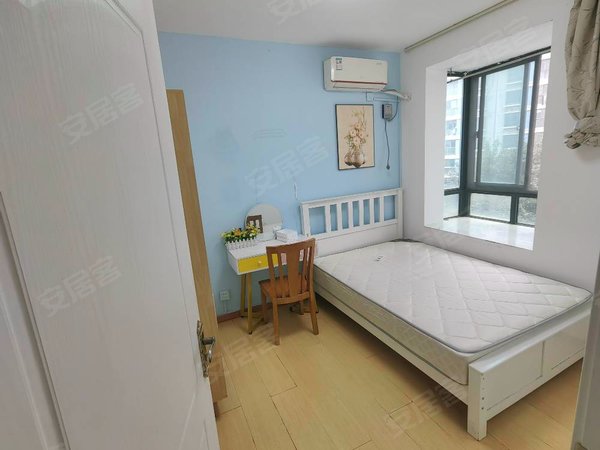 【多图】摩卡小城开心公寓,九亭租房,摩卡小城,民用水电,带飘窗,随时