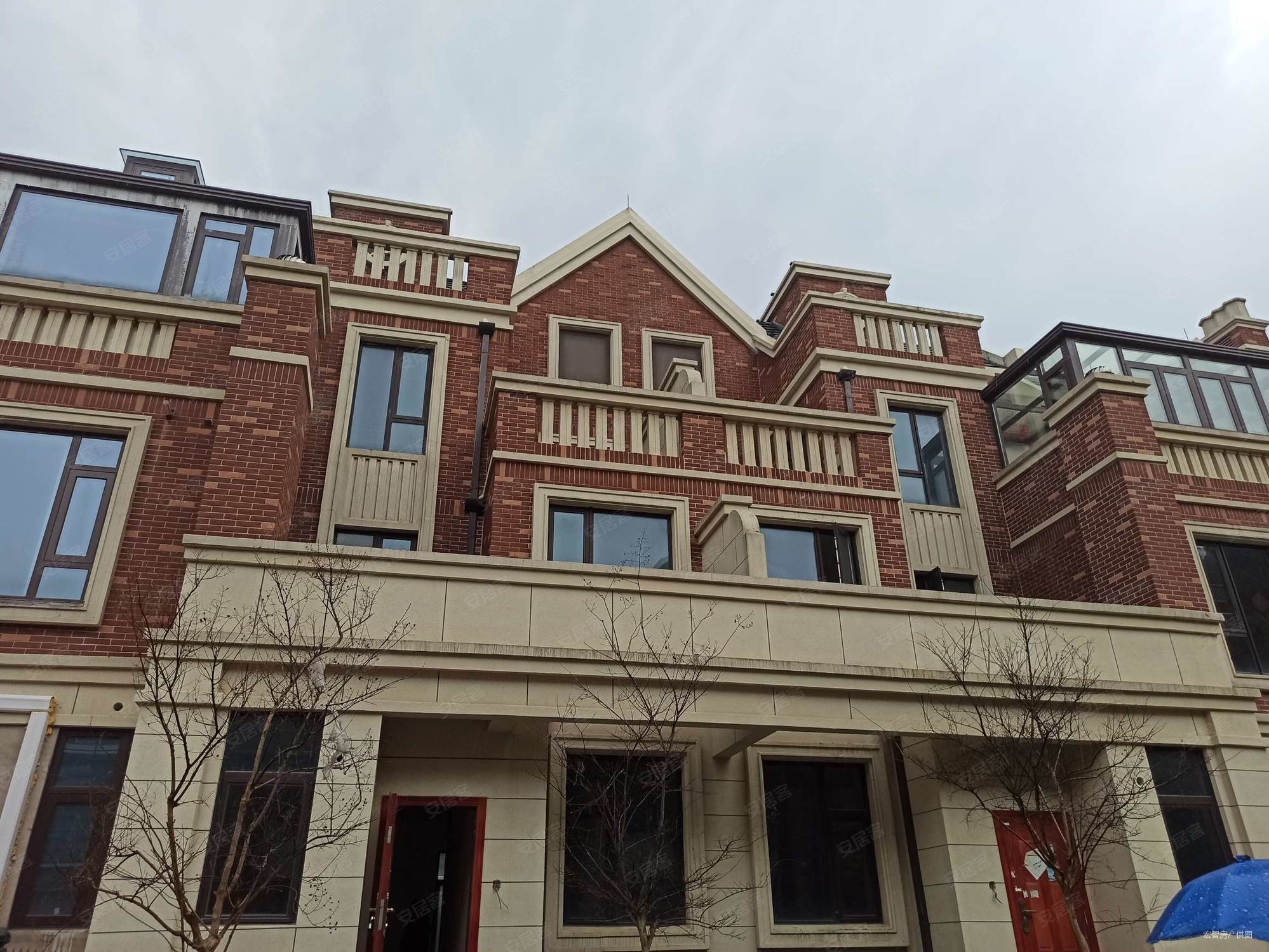 保利半山国际纳帕溪谷(别墅)二手房,180万,4室2厅,2卫,147平米-南昌