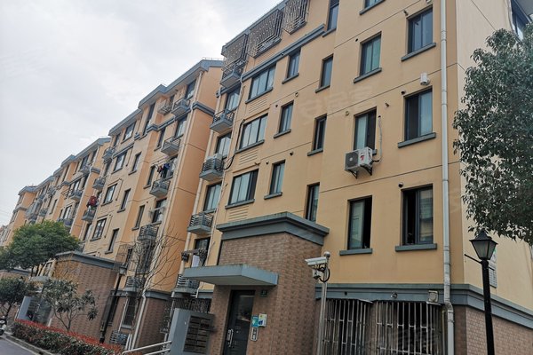 上海二手房 顺馨佳园 > 刘献伟解读顺馨佳园小区不足