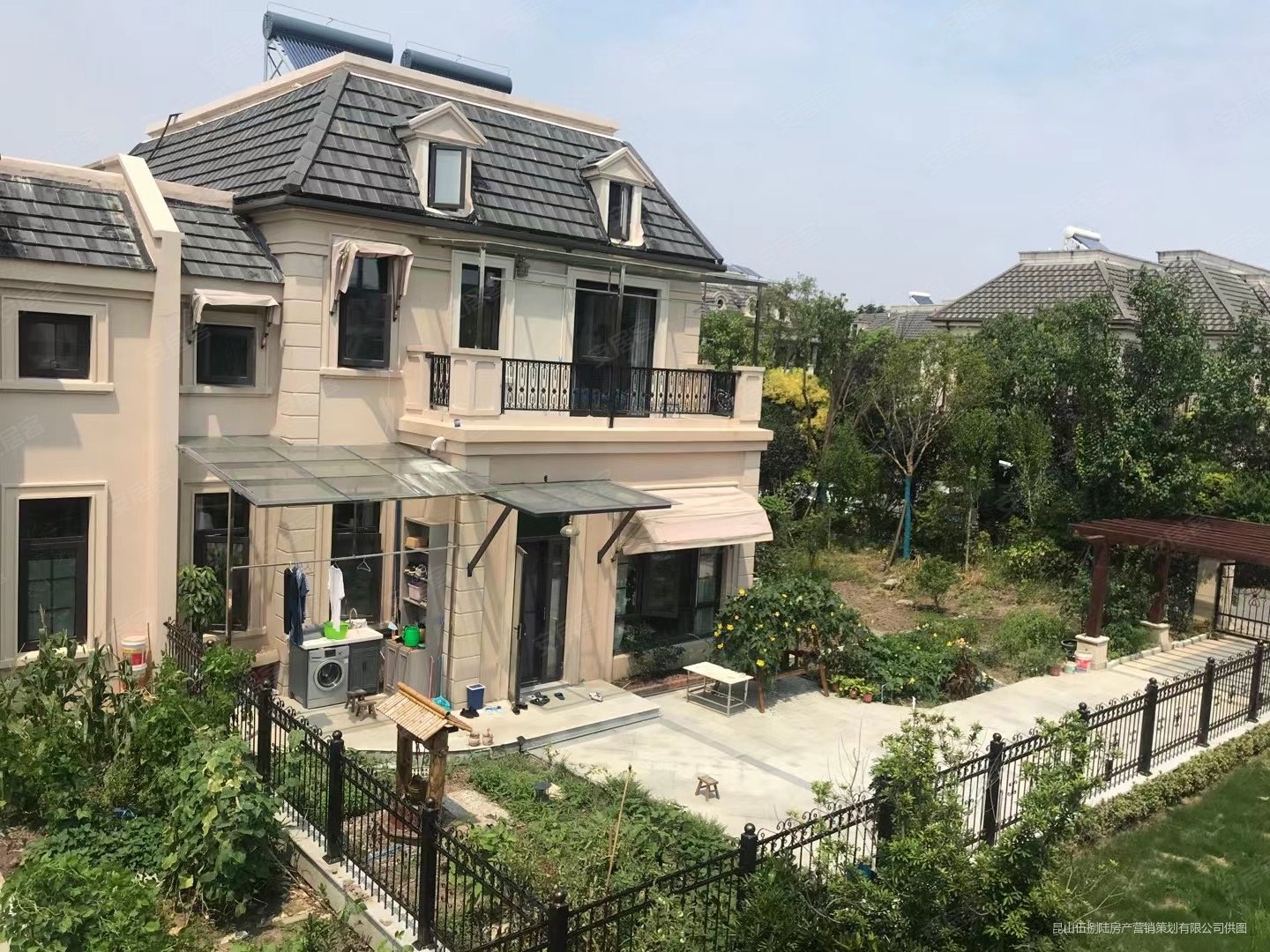 云湖天际云墅独栋别墅1500平花园