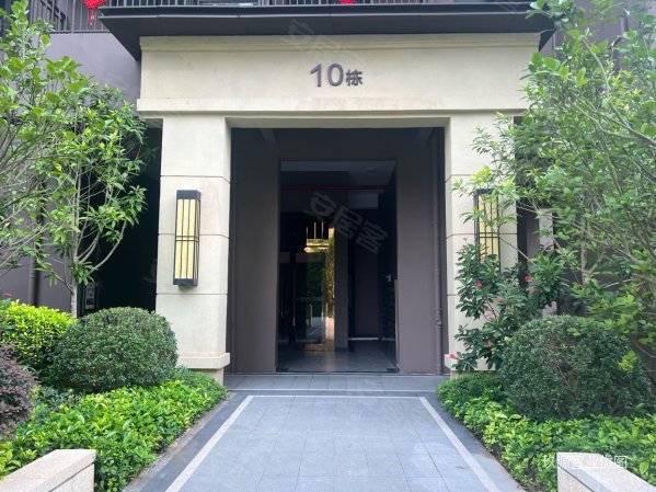 荣和五象学府北区