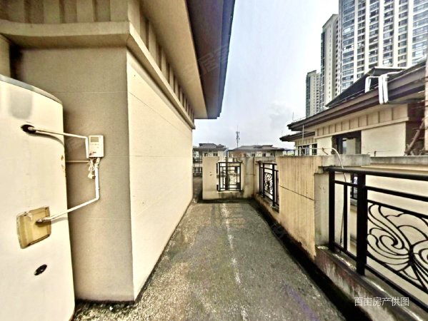 窑埠古镇旁盛天悦景台别墅上下6层送花园地下室露台亏本处理