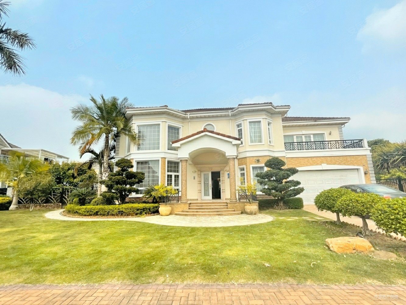 海逸豪庭二期占地1800平独栋大别墅湖边别墅一套