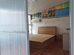 常州金坛西城出租金源福地多层,五室一厅一卫,设施齐全,有阳光房!出租房源真实图片