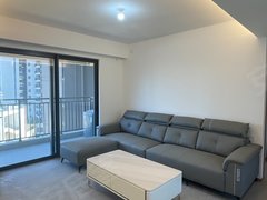 海丰赤石赤石城区深汕半山润府C区 4室2厅2卫 南北通透 电梯房 128平出租房源真实图片