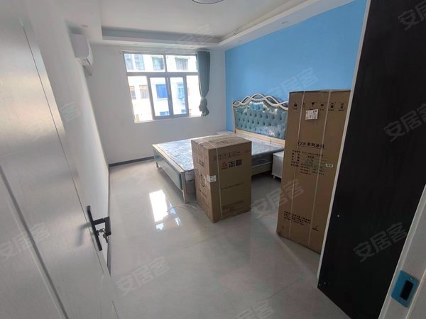 苏州沧浪双塔苏大北小区1号线 地铁旁 精装两室 近苏大 小区环境很好