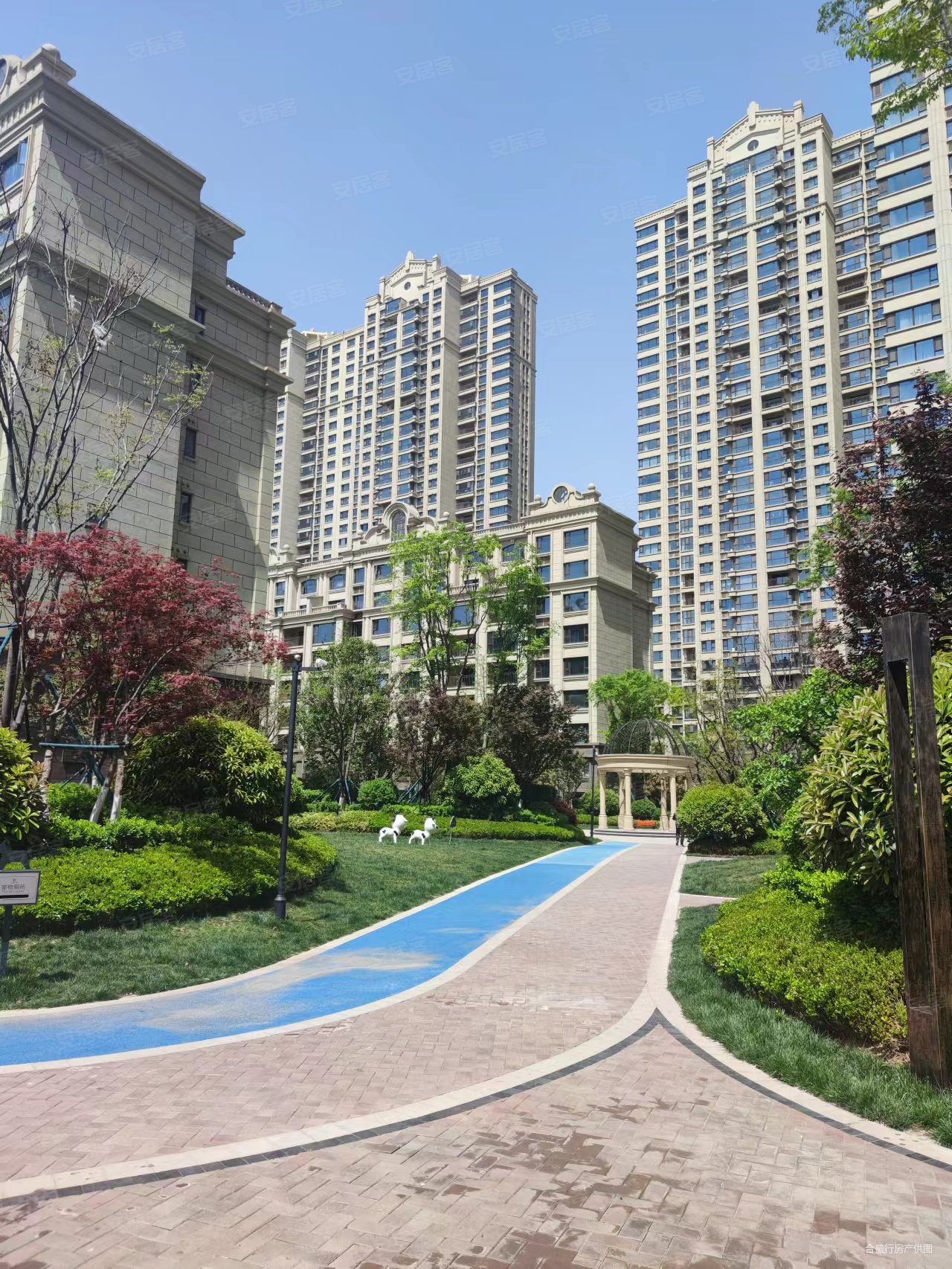 蓝光公园华府9572平3室2厅1卫