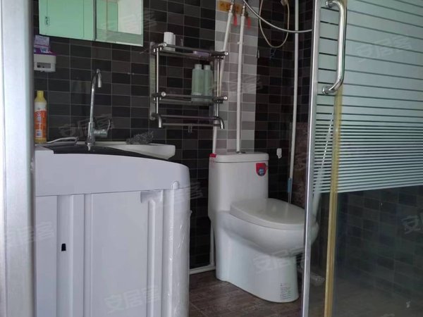 【多图】恒东花园,兴隆街租房,押一付一恒东公寓3楼一室公寓拎包入住