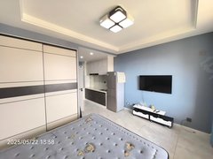 延边延吉中心区白山大厦 百货大楼 经纬国际 朝南 电梯 空调 采光好出租房源真实图片