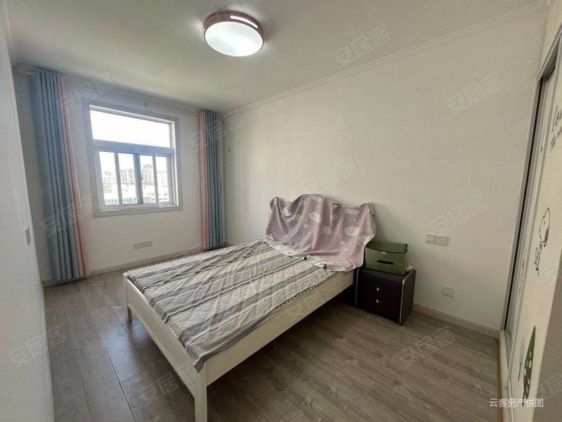 丽晶国际(b区) 洋房好楼层 南北通透 正规商品房 有钥匙