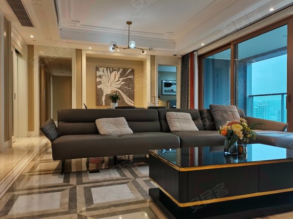 重庆江北寸滩中国铁建西派城1期中国铁建西派城1期 4室2厅3卫 精装修