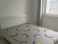 冠县清泉街道清泉高三里西区次卧出租,有床,衣柜,空调。干净整洁出租房源真实图片