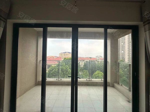 广州增城荔城源海仙村一号源海仙村一号 3室2厅2卫 配齐家私家电 拎包