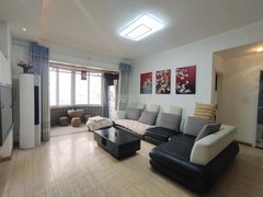 安康汉滨兴安公园煌上煌精装修电梯两室家具家电齐全出租房源真实图片