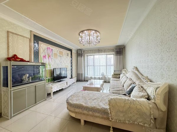 包头九原富力城富力城(EFG区)富力城 117平 三居室 欧式风格 带全套家具家电 拎包入住出租房源真实图片