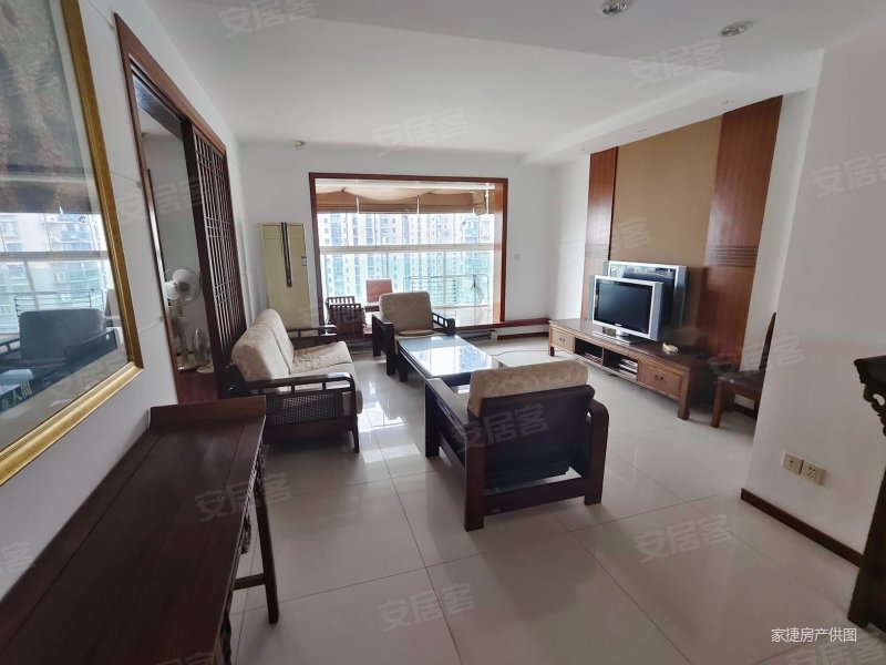 宝石御景园3室2厅2卫130.86㎡南北330万