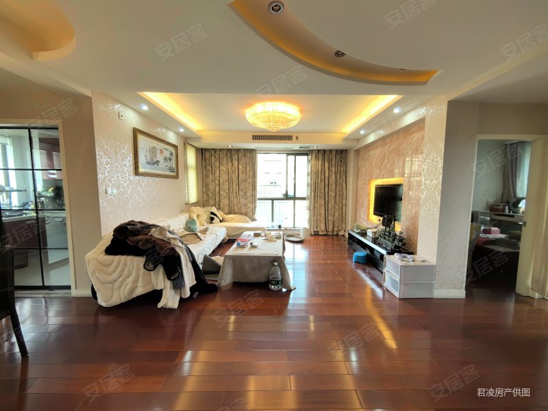 宁波房产网>宁波二手房>余姚二手房>余姚市区二手房>天鹅湾(东区)>800