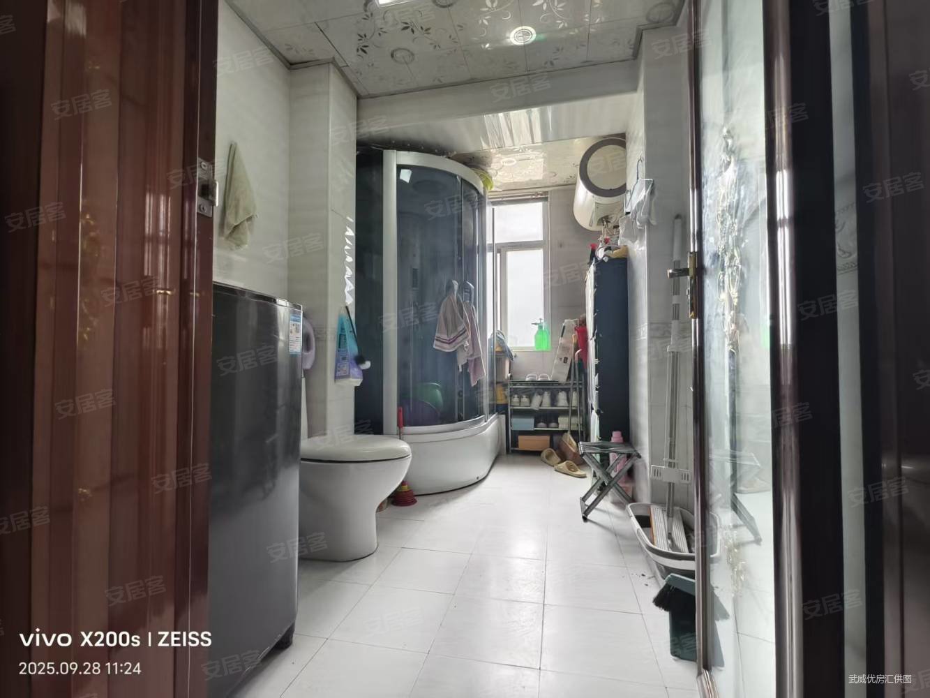 同心苑小区3室2厅1卫118㎡南北58万